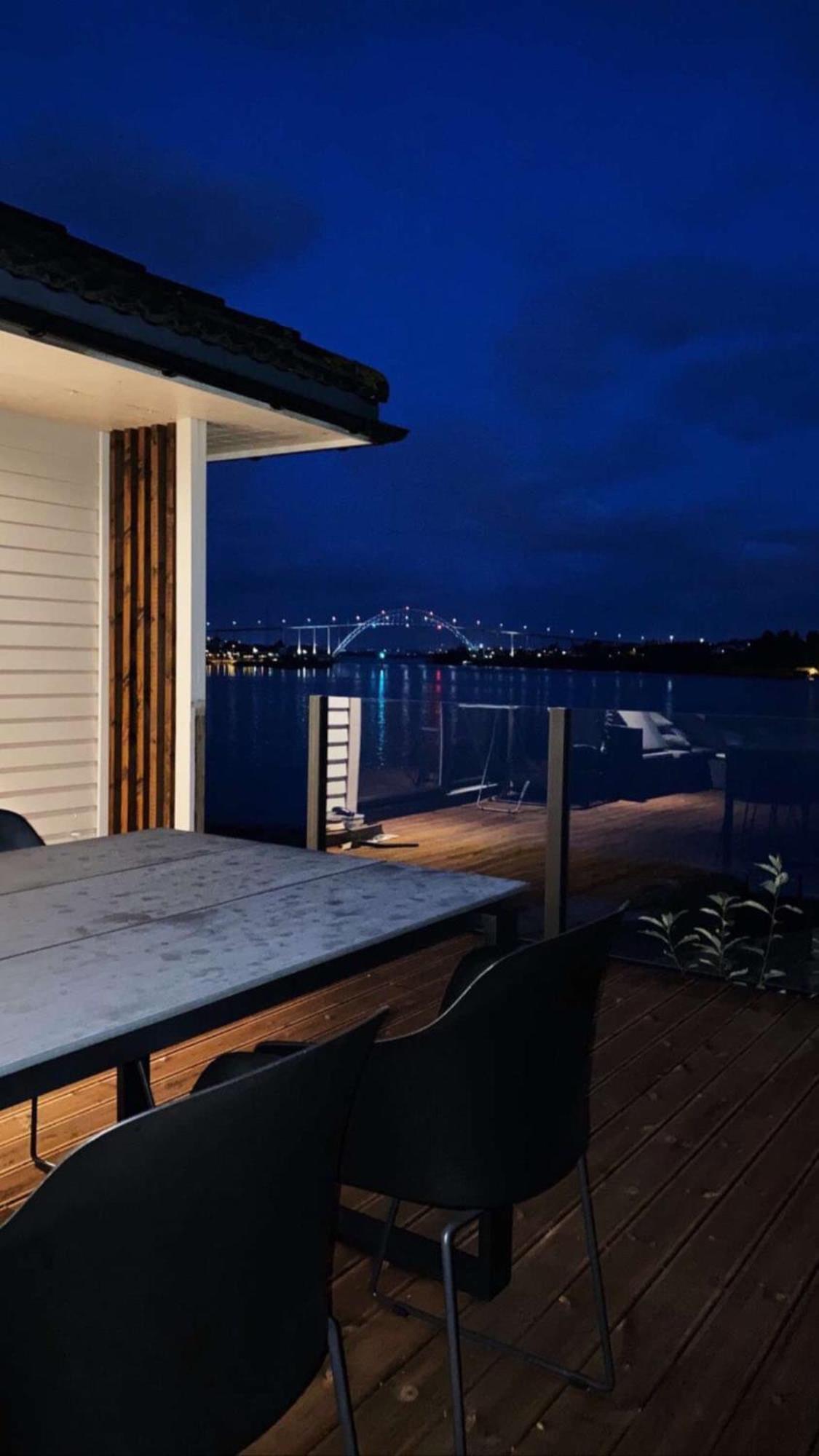 Seaside Villa With Outdoor Jacuzzi Haugesund Bagian luar foto